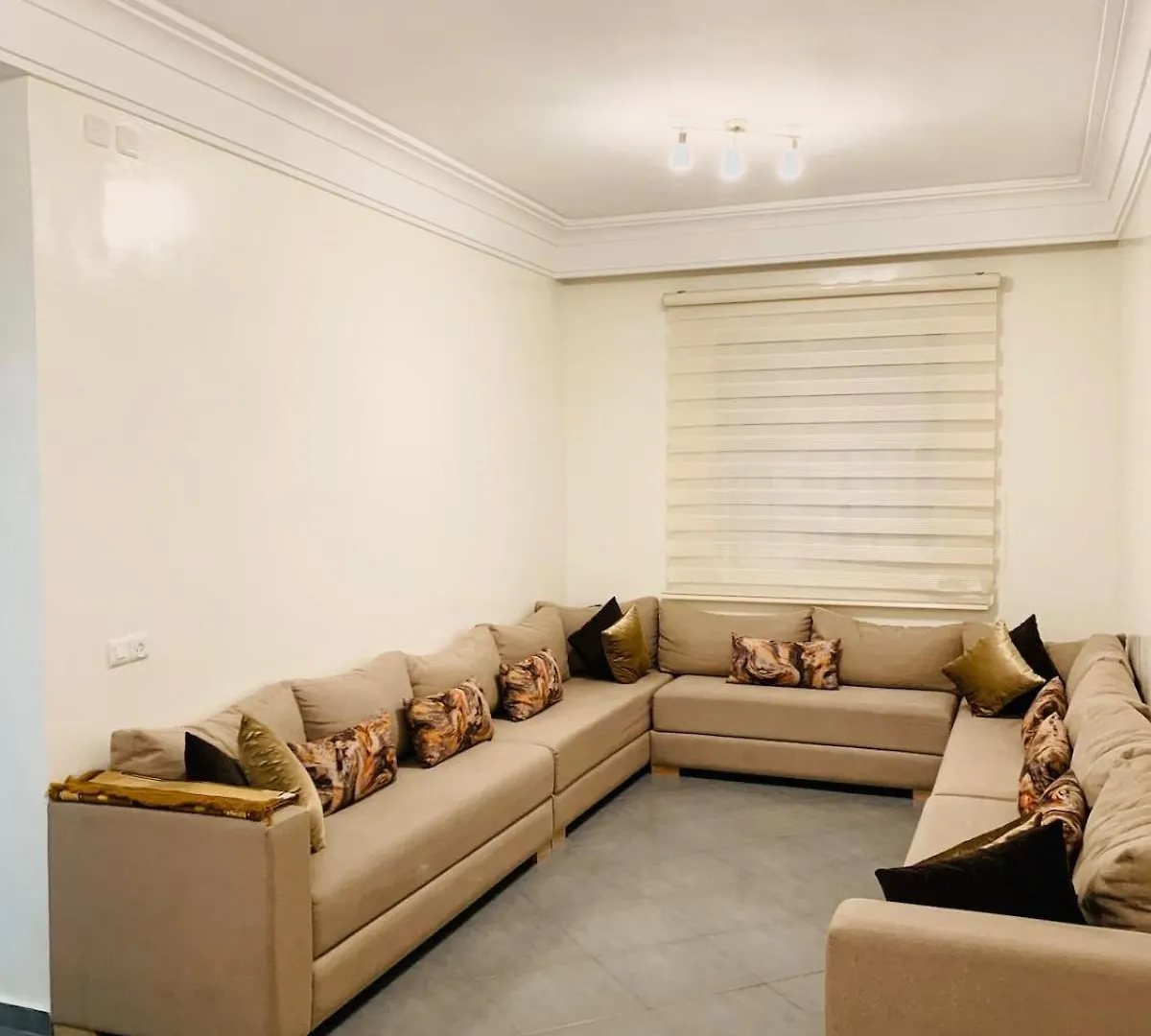 Spacious Apartment 15 Minutes From Aeroport Marrakech Juste Pour Les Familles Marakéš Maroko